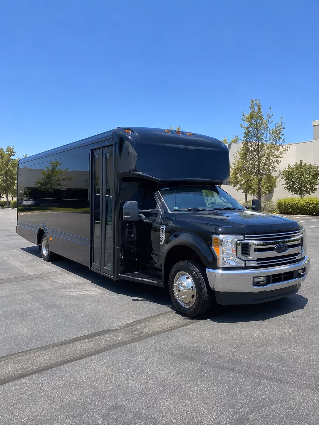Pembroke Pines Bachelor & Bachelorette Transportation party bus exterior