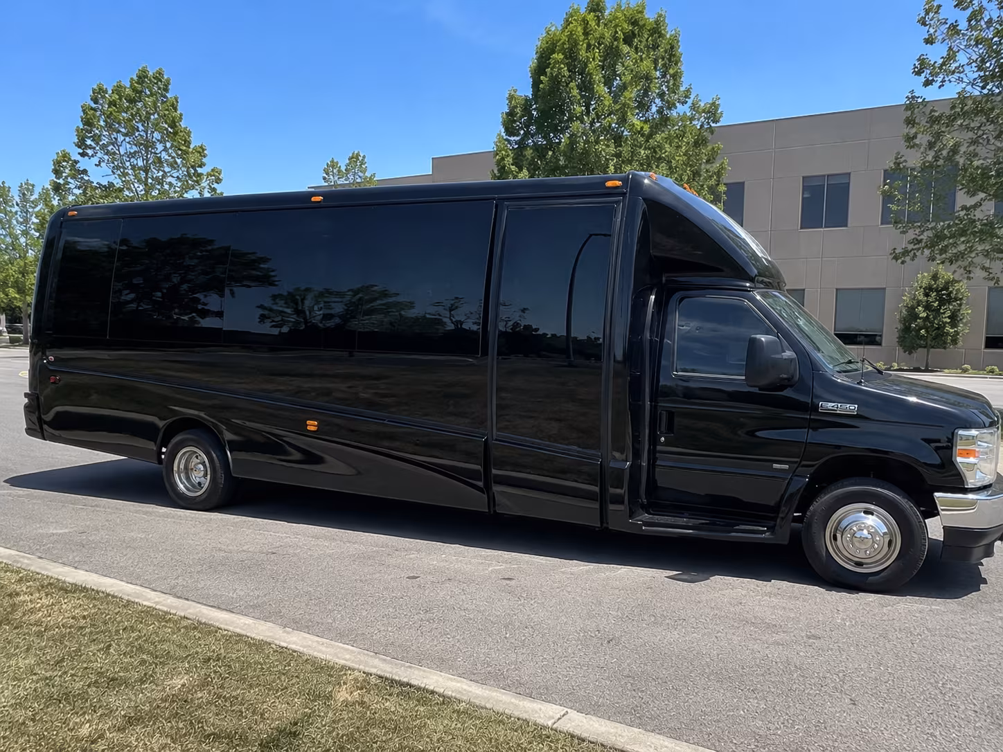 Pembroke Pines Prom & Homecoming Transportation party bus exterior