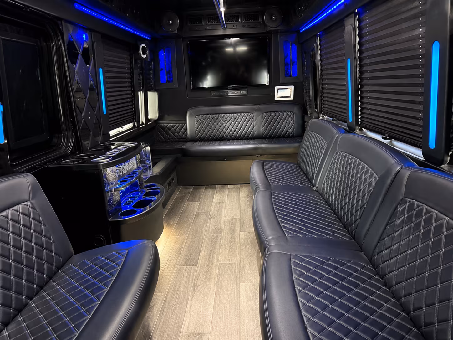 Plantation Homecoming & Prom Party Bus Rentals